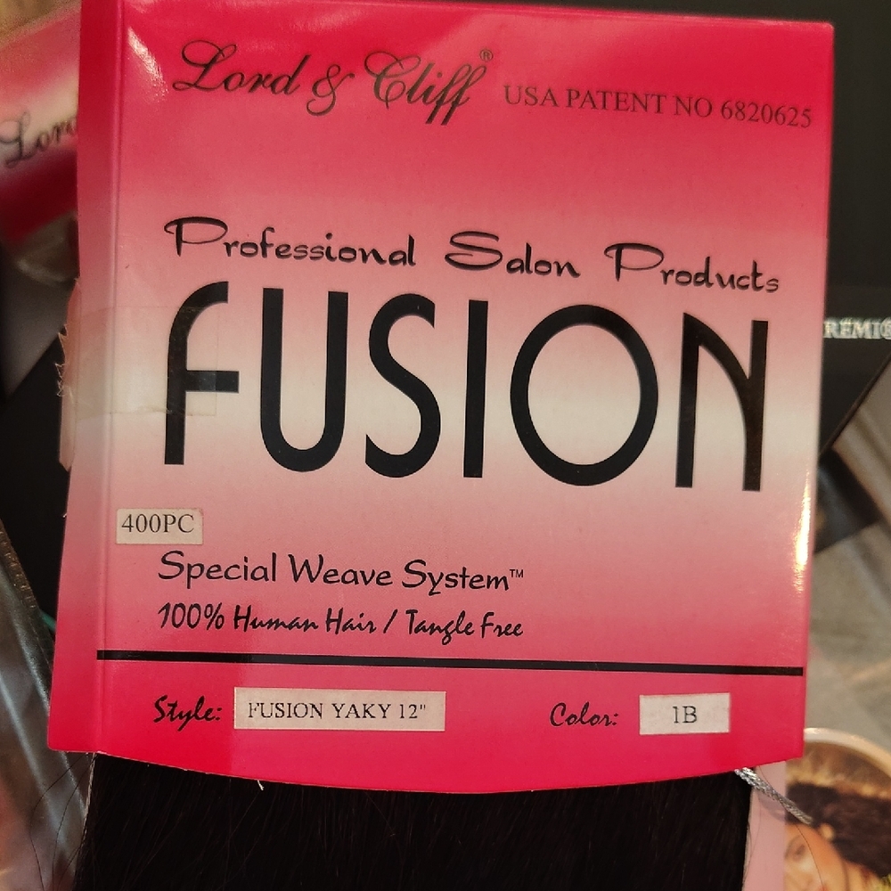 Fusion Yaky 12" Hair Extension - Black